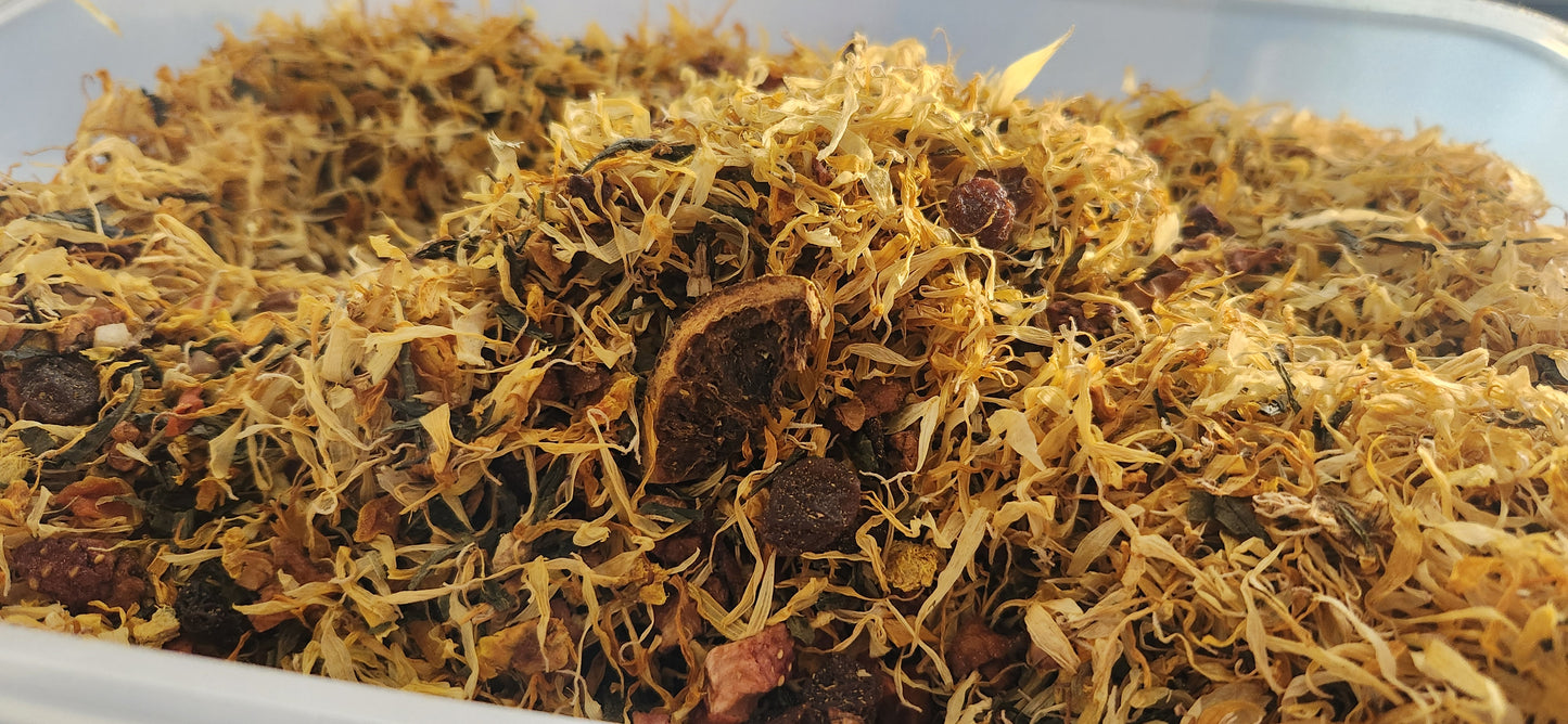 GLOW JOB, Turmeric Green Tea Blend | Wellness Loose Leaf Tea